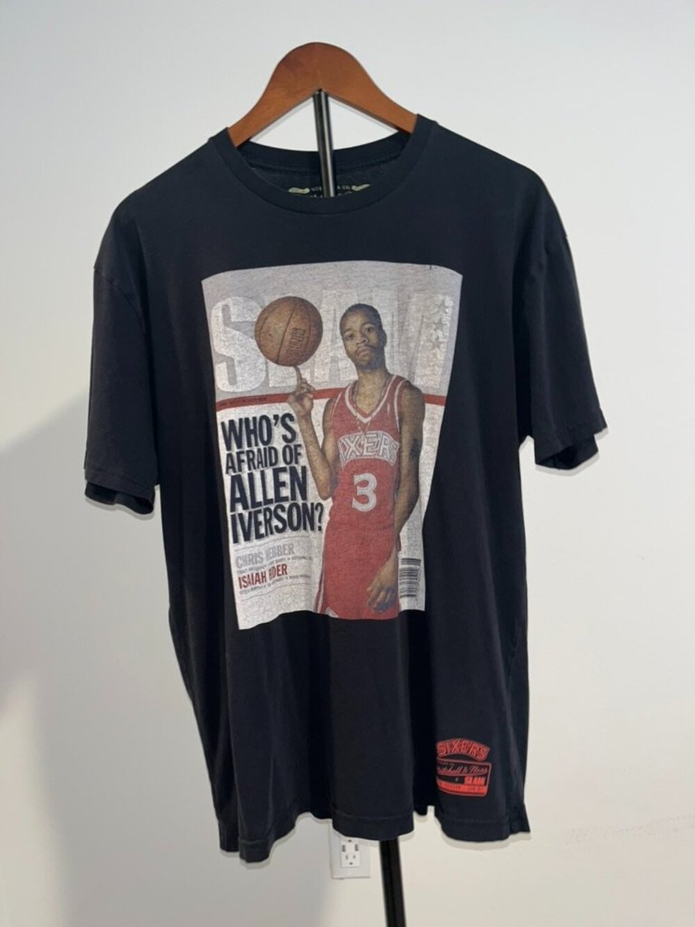 Mitchell & Ness Allen Iverson T-Shirt XL Black SLAM Sixers 90s Style Throwback